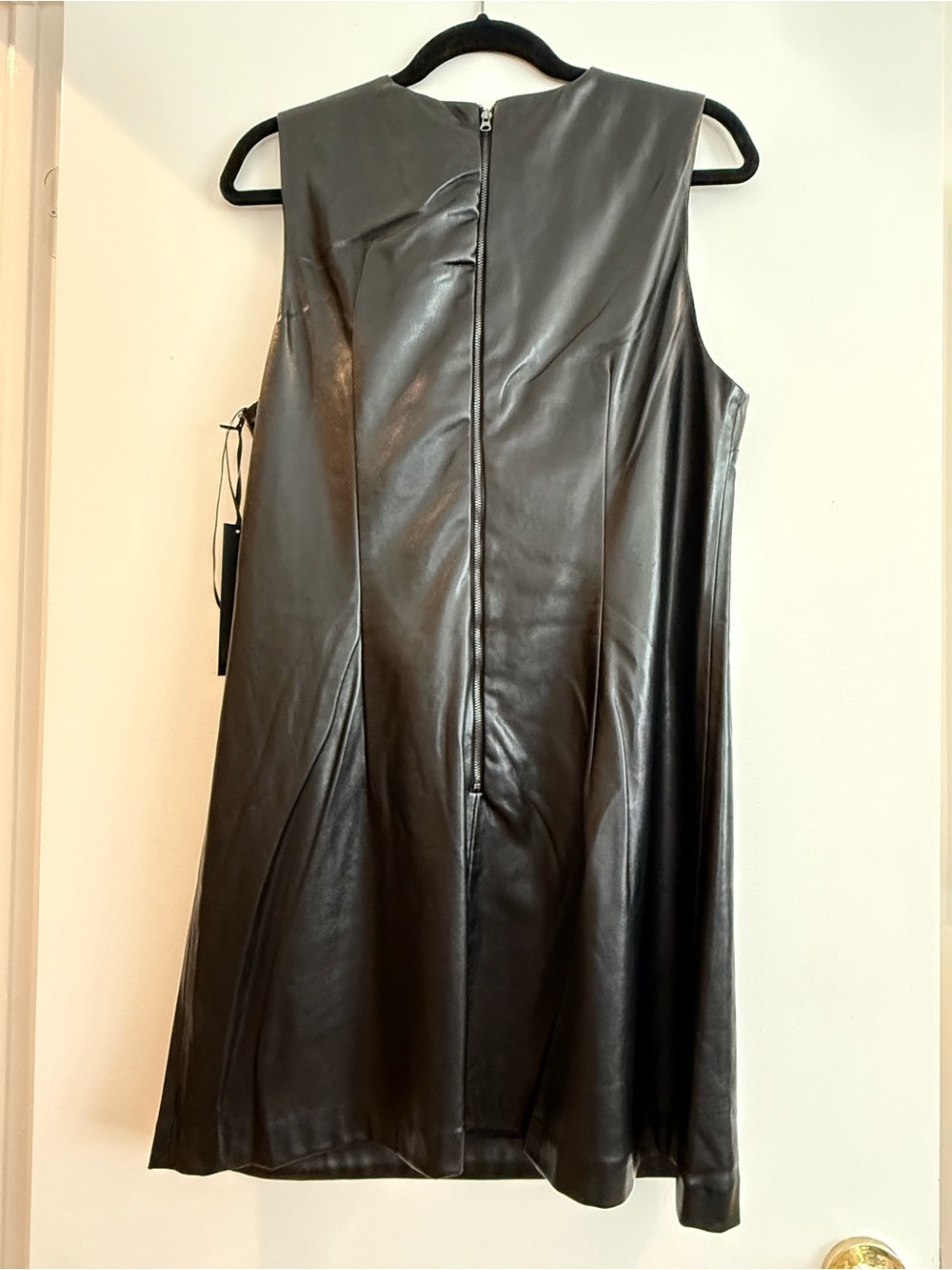 House of Harlow Sleeveless Faux Leather Shift Dress - Black size Large - Picture 2 of 7